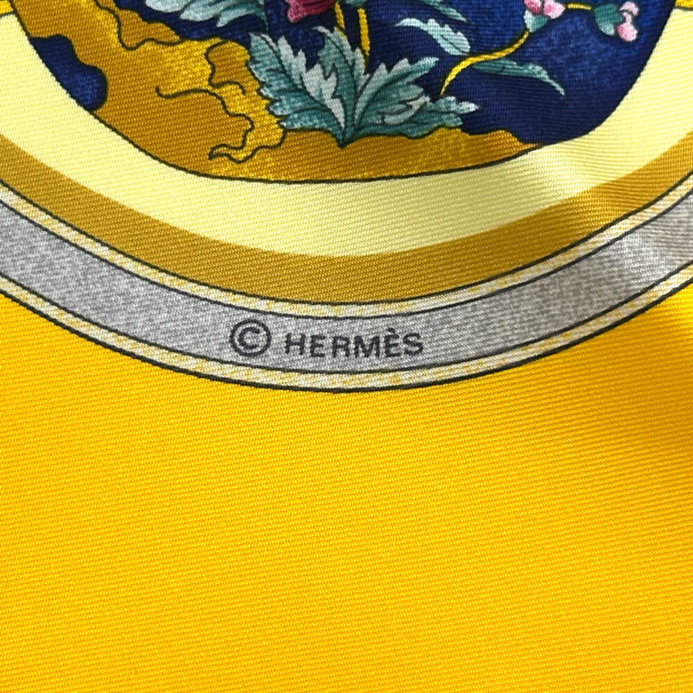 HERMES Authentic Yellow Silk Scarf - Picture 4 of 6